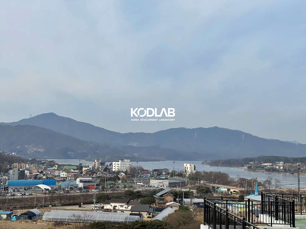 경기 양평군 강하면 전수리 남한강 조망되는 전수리 전원주택, 방 총 4개, 필지 분양 같이함 전세 매물번호 12031 사진 2