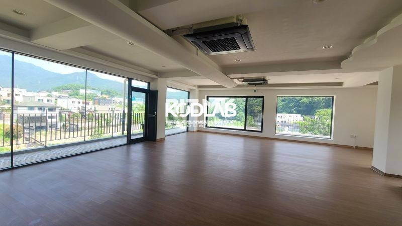 경기 남양주시 수동면 하천 조망의 감성카페 가능! 남양주 수동면 4층 단독건물 매매 매매 매물번호 12079 사진 7