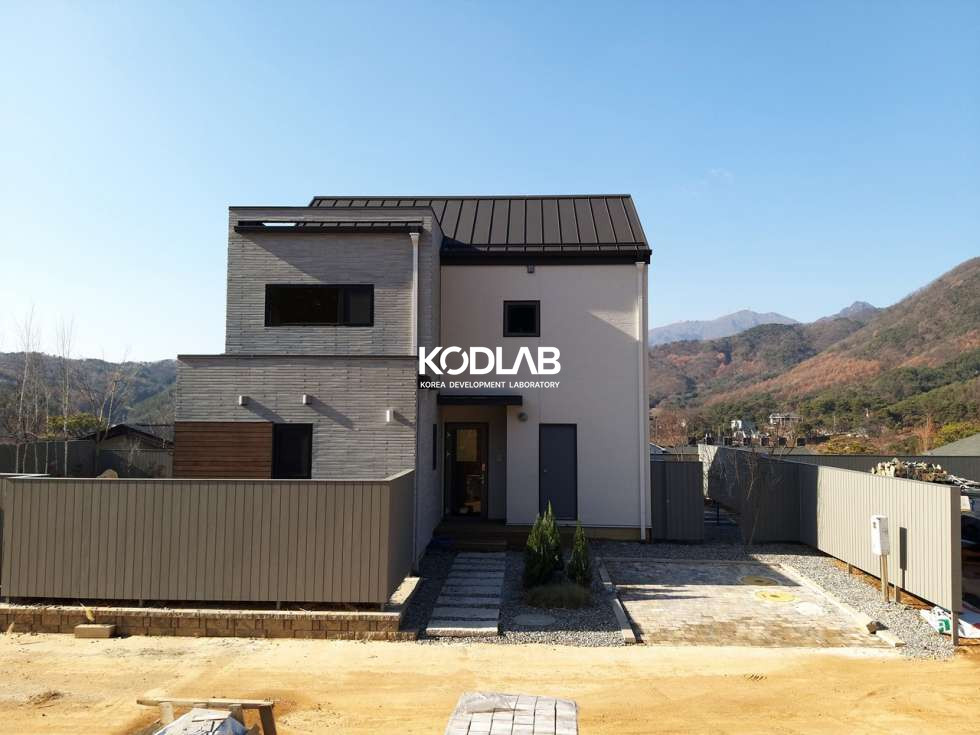 경기 양평군 용문면 중원리 모던하고 깔끔한 카페에 온 듯한 느낌을 주는 현대적인 주택/ 집 자체로 말하는 집! 매매 매물번호 10214 사진 1