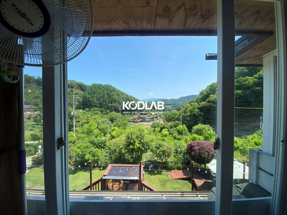 경기 양평군 강하면 동오리 마당관리가 잘 되어있고 펜션으로 사용하셨던 강하면 전원주택 매매 매물번호 11581 사진 25