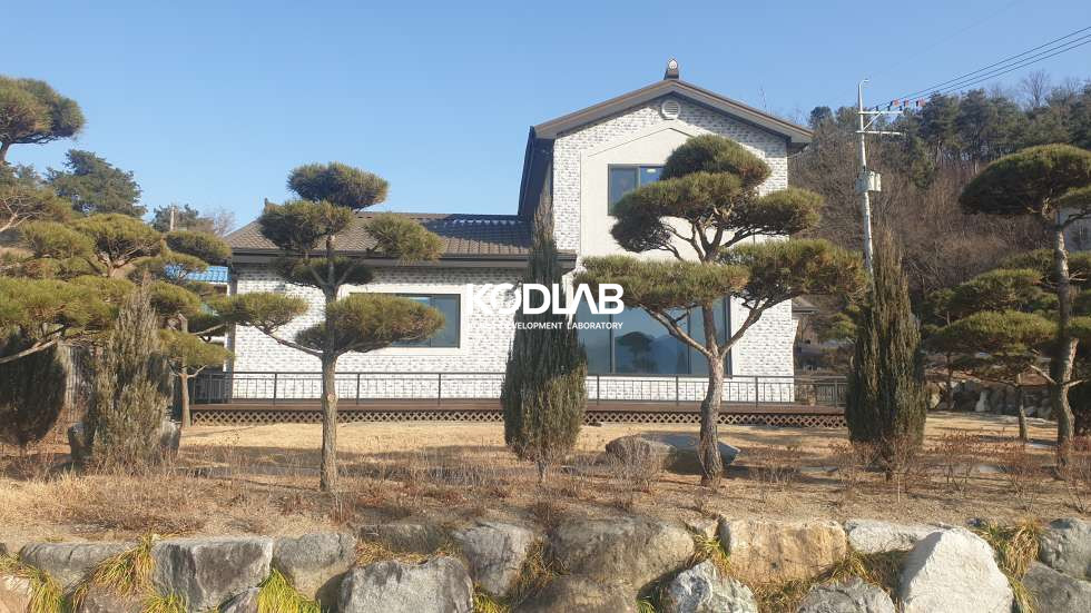 경기 양평군 개군면 앙덕리 깔끔한 구조, 쾌적한 진입로, 인접한 편의시설, 신축급 컨디션 전원주택 매매 매물번호 12141 사진 2
