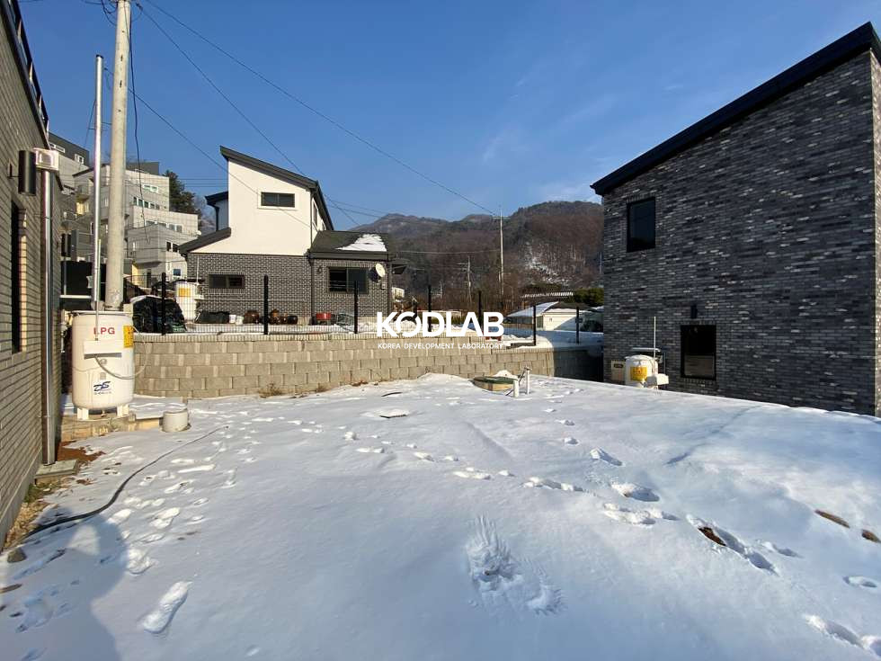 경기 양평군 옥천면 신복리 ﻿어딜 둘러봐도 산이 조망 되는 옥천면 신복리의 전원주택 매매 매물번호 10828 사진 6