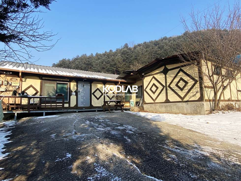 경기 양평군 용문면 신점리 용문면 900평대 넓은 토지, 필지 내 주택과 계사시설 있음 매매 매물번호 10836 사진 1