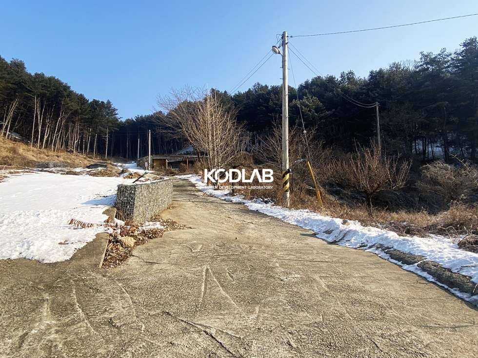 경기 양평군 용문면 신점리 용문 단지형 주택 필지, 깔끔하게 구획됐고 트인 산뷰가 보임, 영구조망권 매매 매물번호 10844 사진 5
