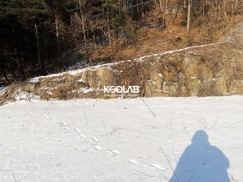 경기 양평군 용문면 신점리 용문 단지형 주택 필지, 깔끔하게 구획됐고 트인 산뷰가 보임, 영구조망권 매매 매물번호 10844 사진 8