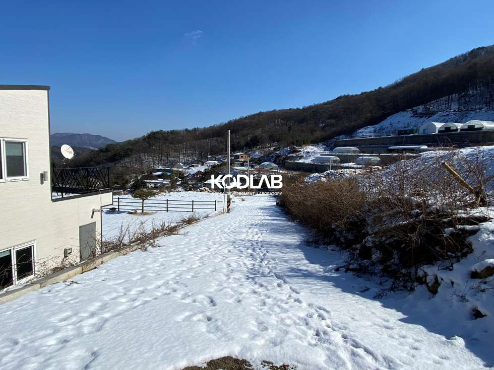경기 양평군 용문면 덕촌리 계단식 토목 되어있는 토지, 산으로 둘러싸인 포근하고 조용한 위치의 토지 매매 매물번호 10940 사진 5
