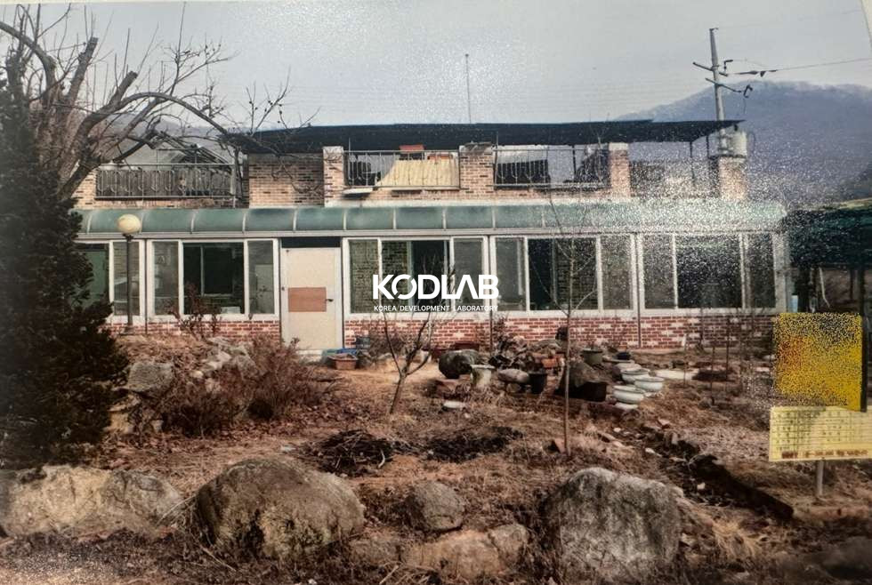 경기 양평군 지평면 수곡리 저수지가 조망되는 농가주택, 방 4개의 널찍한 전원주택 매매 매물번호 11062 사진 1
