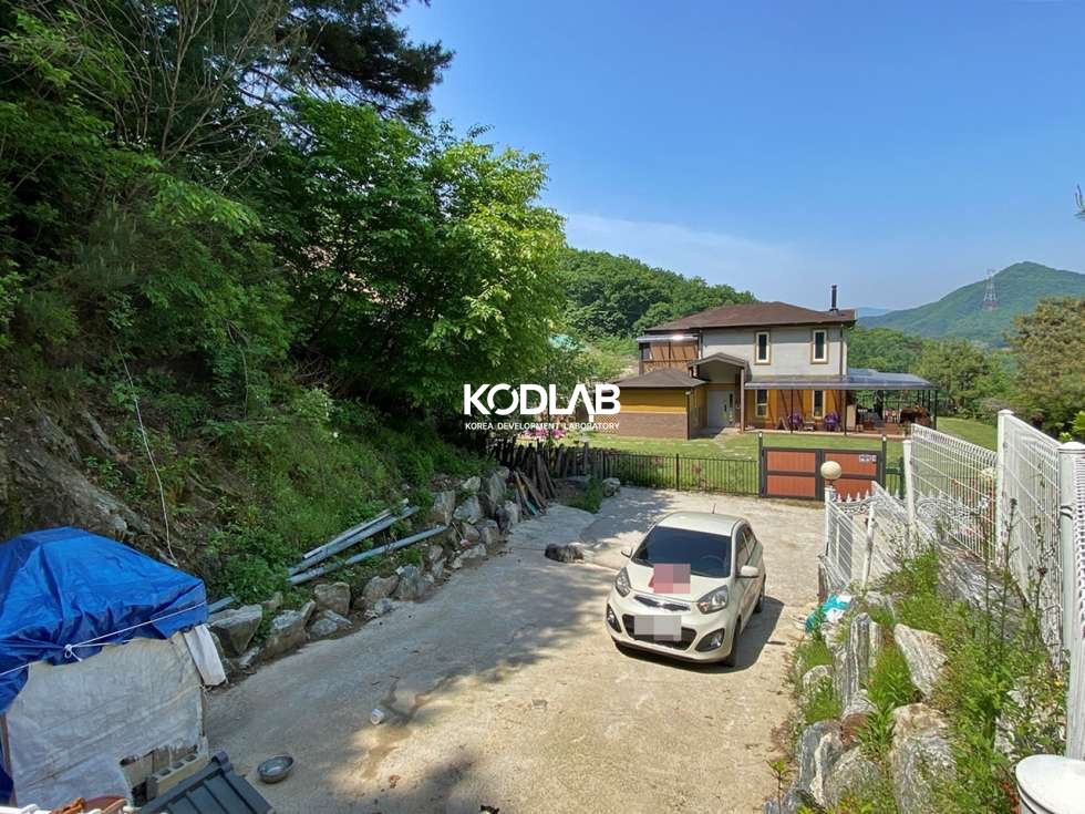 경기 양평군 양서면 신원리 신원리 전망 트여있고 자연친화적으로 건축 된 전시실까지 갖춘 전원주택 매매 매물번호 11459 사진 5