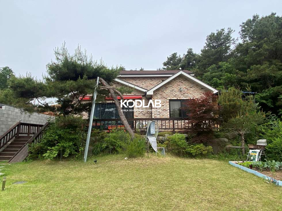 경기 양평군 양평읍 봉성리 양평읍 전원주택, 원덕역 가까우며 태양광 설치되있는 숲속같은 전원주택 매매 매물번호 11551 사진 1