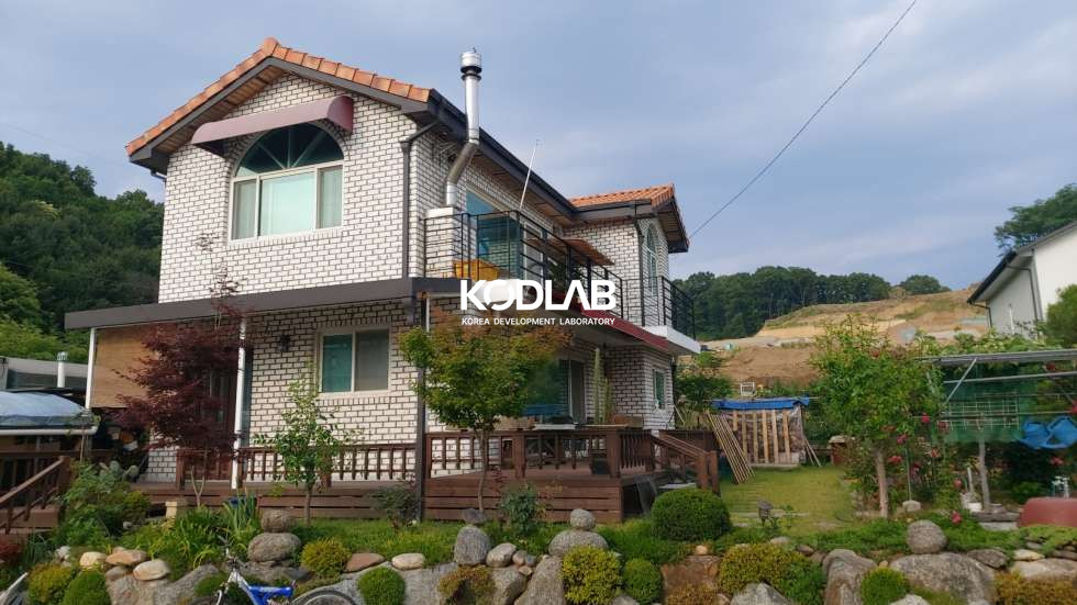 경기 양평군 양평읍 회현리 주인분께서 직접 건축하신 개성넘치는 구조의 회현리 전원주택 매매 매물번호 11583 사진 1