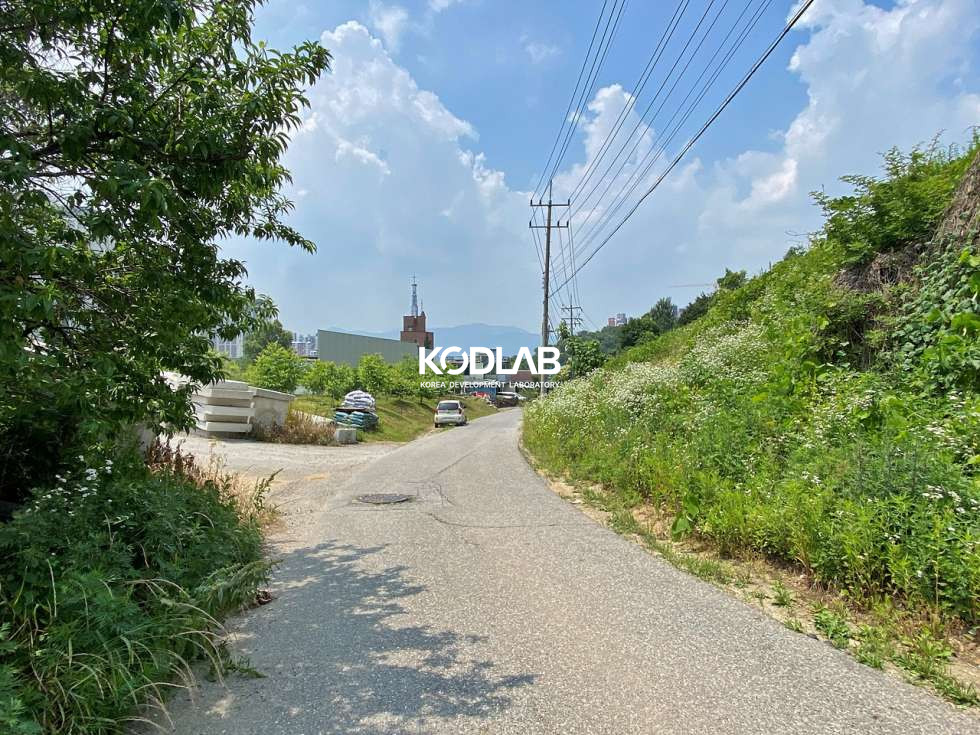 경기 양평군 양평읍 양근리 양평 최대규모 아파트단지 인근의 토지, 군도로 접해있으며 양평시내권 매매 매물번호 11607 사진 4