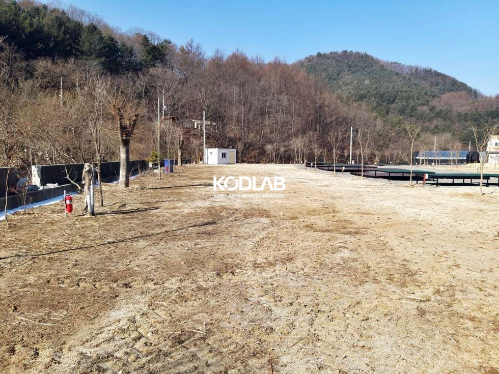 경기 양평군 청운면 2차선 도로와 가까우며 성업중인 캠핑장 토지 및 펜션 건물 매매 매물번호 11646 사진 3