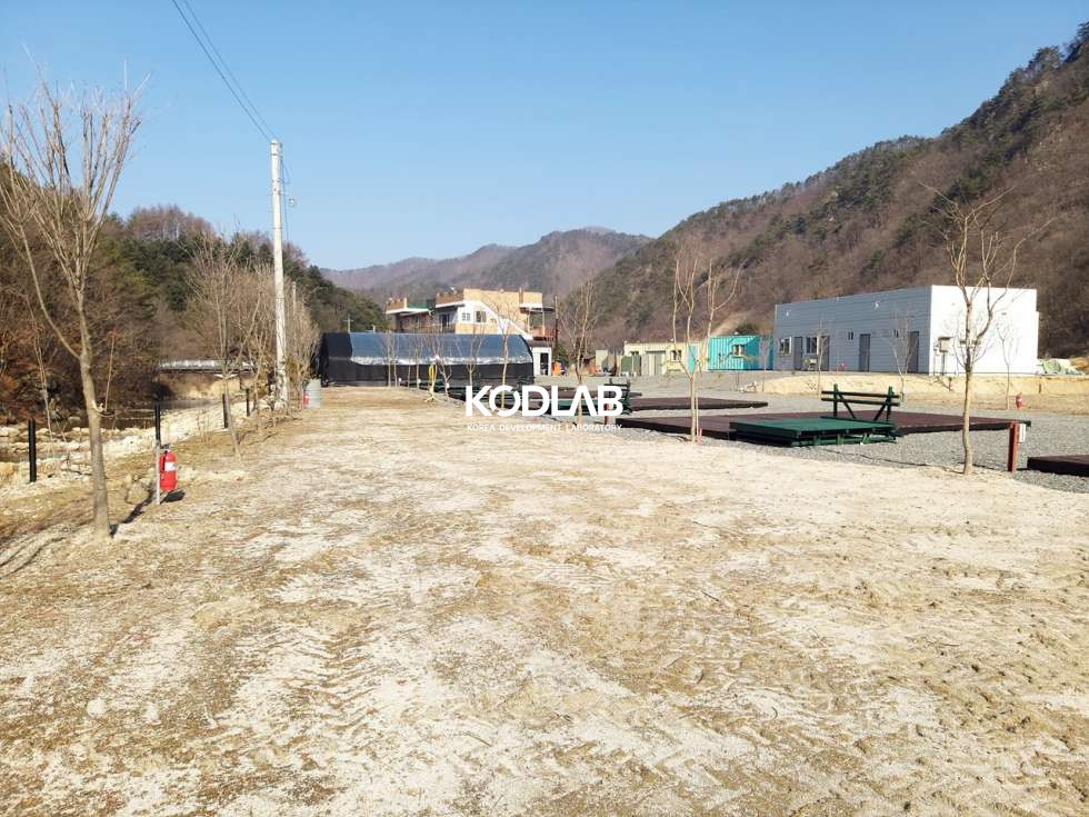 경기 양평군 청운면 2차선 도로와 가까우며 성업중인 캠핑장 토지 및 펜션 건물 매매 매물번호 11646 사진 7