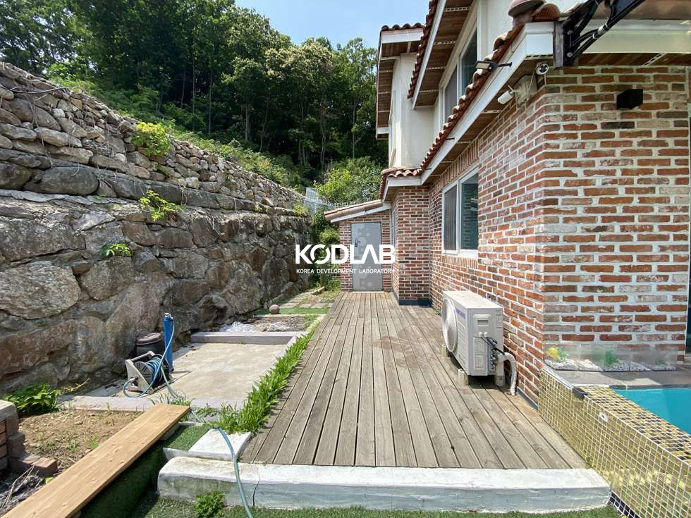경기 양평군 강하면 운심리 마당에 수영장, 지하엔 작업실이 있는 모든 취미생활 가능한 전원주택 매매 매물번호 11758 사진 5