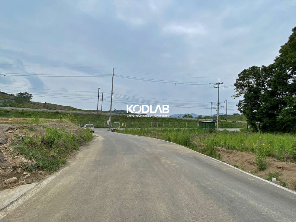 경기 양평군 양평읍 도곡리 전기, 통신 지중화한 2차선 지방도 인근 도곡리 토지 매매, 평당 110만원 매매 매물번호 11519 사진 3