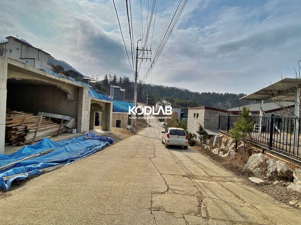 경기 양평군 서종면 도장리 집안 전체가 히노끼로 가득! 2층에도 주방이 있어 활용하기 참 좋은 양평군 서종면 전원주택 매매 매물번호 11127 사진 2