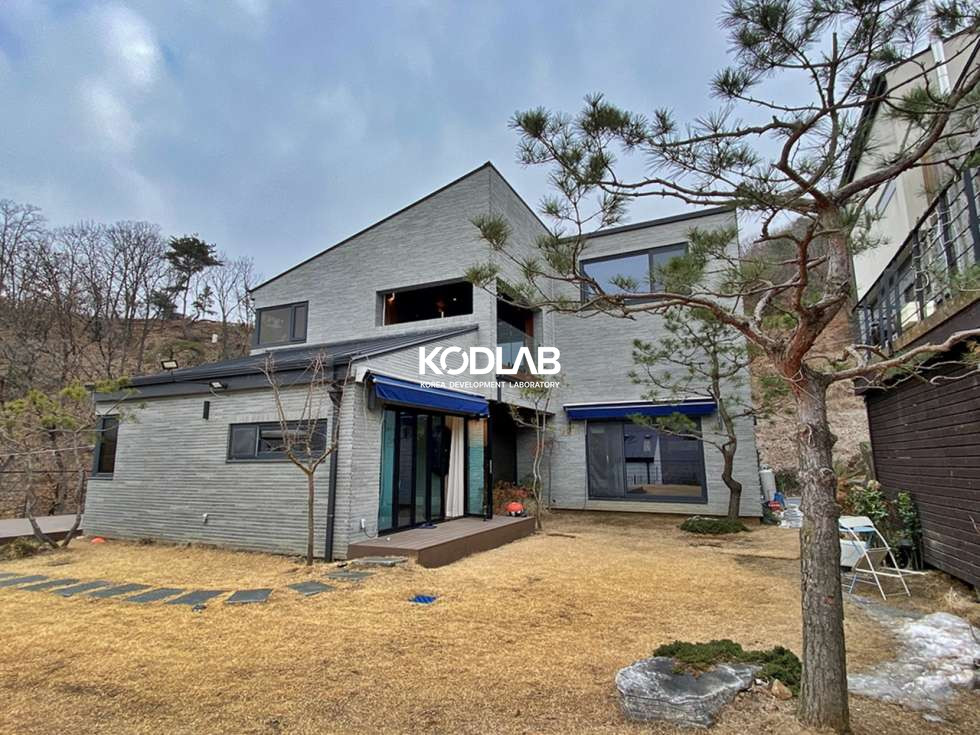경기 양평군 서종면 문호리 북한강 조망되는 최고급 전원주택, 드라마 촬영도 손색없을 고오급! 매매 매물번호 11046 사진 1