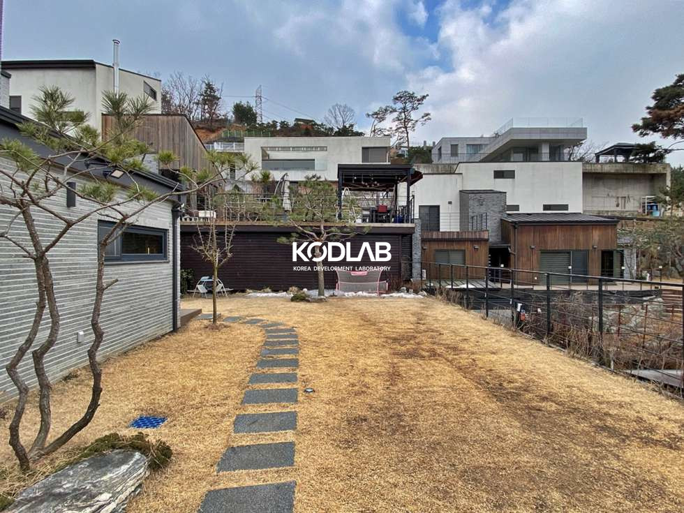 경기 양평군 서종면 문호리 북한강 조망되는 최고급 전원주택, 드라마 촬영도 손색없을 고오급! 매매 매물번호 11046 사진 8