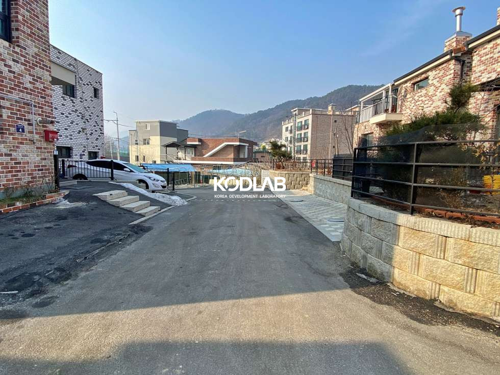 경기 양평군 양서면 국수리 수역 초 역세권 2층 집!! 잔디마당에 2층 썬룸완비!! 매매 매물번호 11012 사진 2