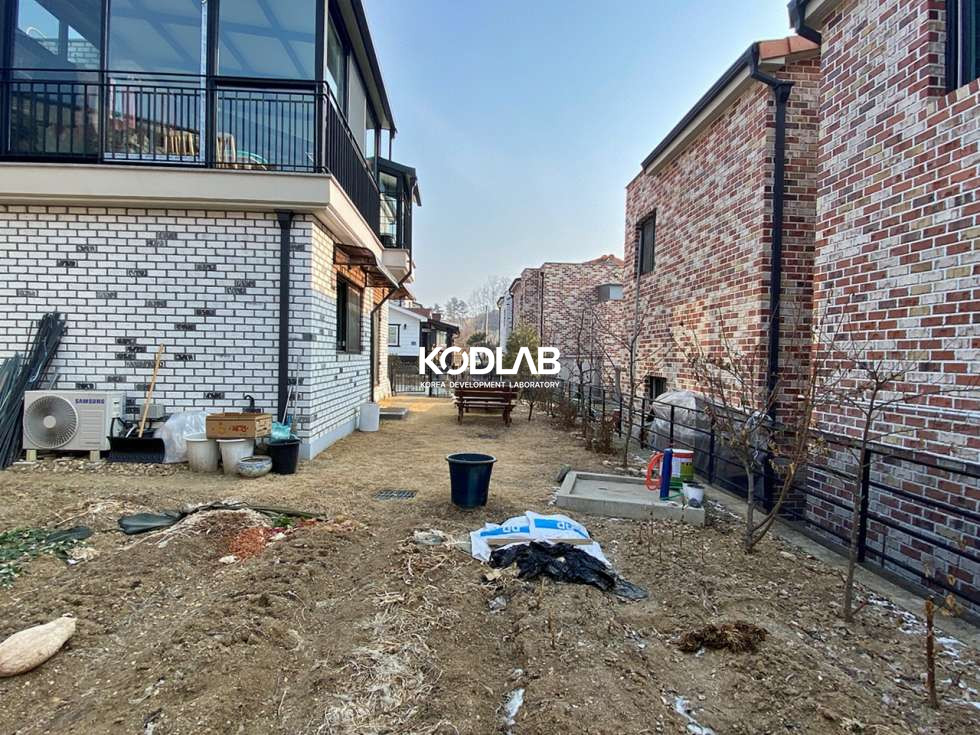 경기 양평군 양서면 국수리 수역 초 역세권 2층 집!! 잔디마당에 2층 썬룸완비!! 매매 매물번호 11012 사진 7