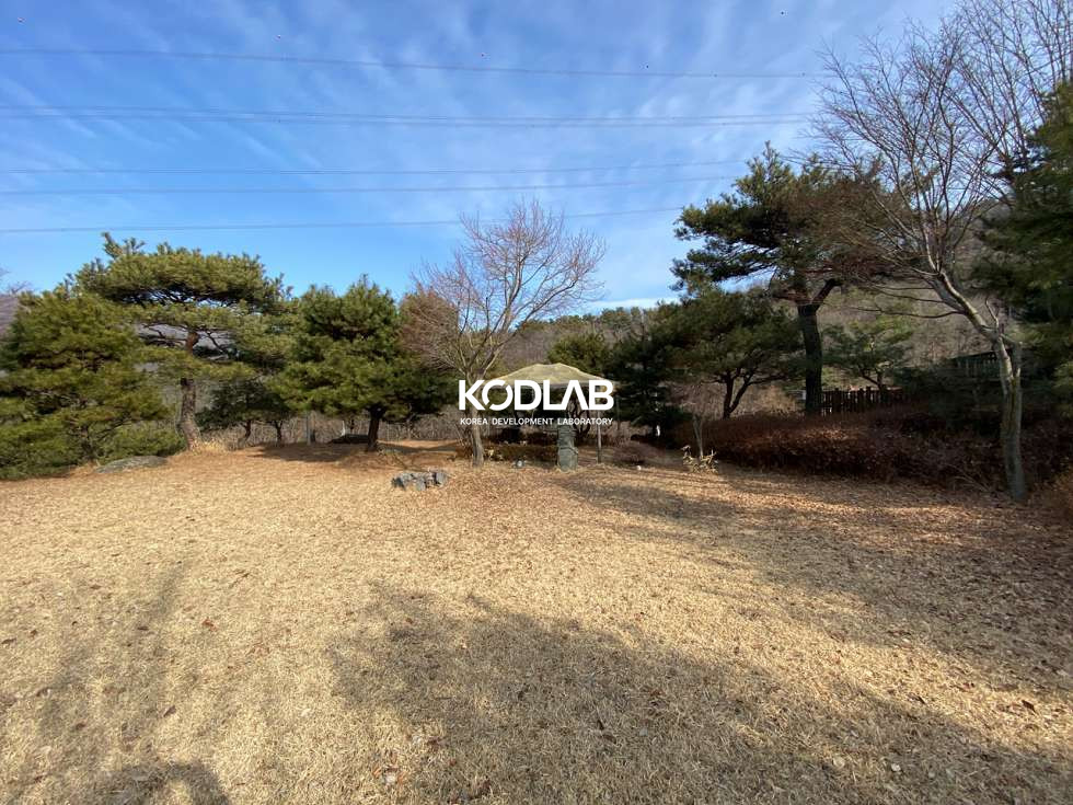 경기 양평군 서종면 문호리 내부 수리는 필요하지만, 북한강이 조망되는 대저택 매매 매물번호 10991 사진 14