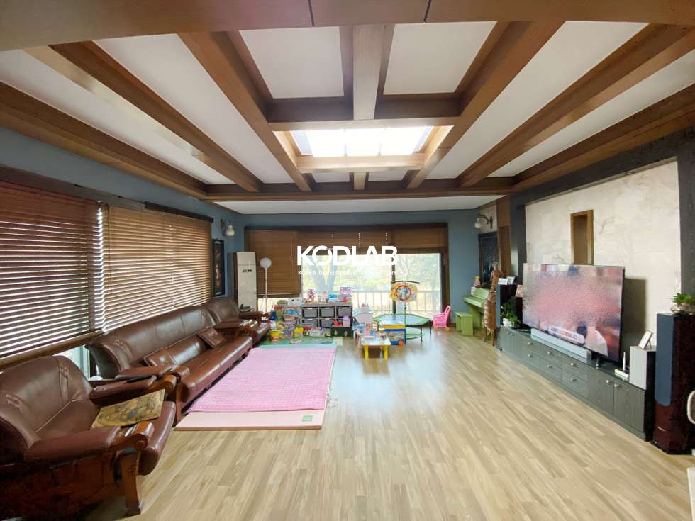 경기 양평군 서종면 문호리 내부 수리는 필요하지만, 북한강이 조망되는 대저택 매매 매물번호 10991 사진 15