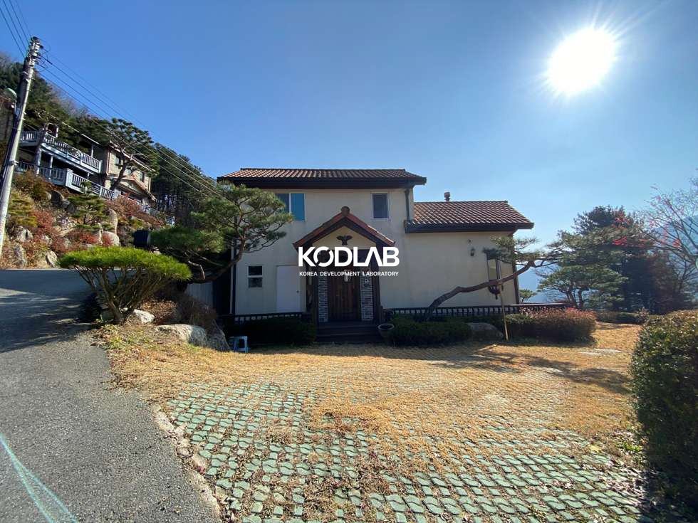 경기 양평군 서종면 명달리 집 앞마당에 1억원 소나무가?! 넓고 탁 트인 조망의 서종면 고급 전원주택 매매 매물번호 10676 사진 21