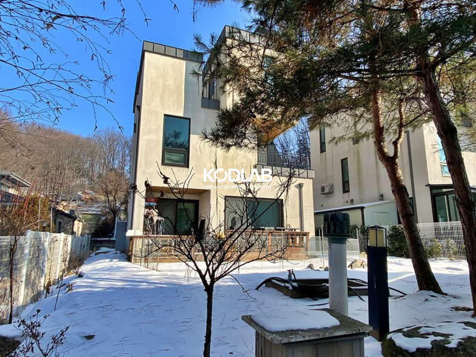 경기 양평군 서종면 수입리 ﻿저렴한 가격의 잔디마당까지 있는 서종면 수입리에 위치한 땅콩주택! 매매 매물번호 10872 사진 6