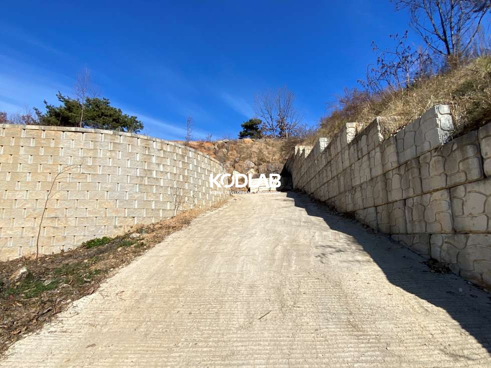 경기 양평군 개군면 앙덕리 남한강과 이포보가 조망되는 프라이빗한 전원주택지 매매 매물번호 10766 사진 12