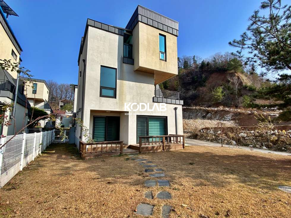 경기 양평군 서종면 수입리 서종면 3층 땅콩주택, 깨끗하고 알찬 내부! 매매 매물번호 10733 사진 1