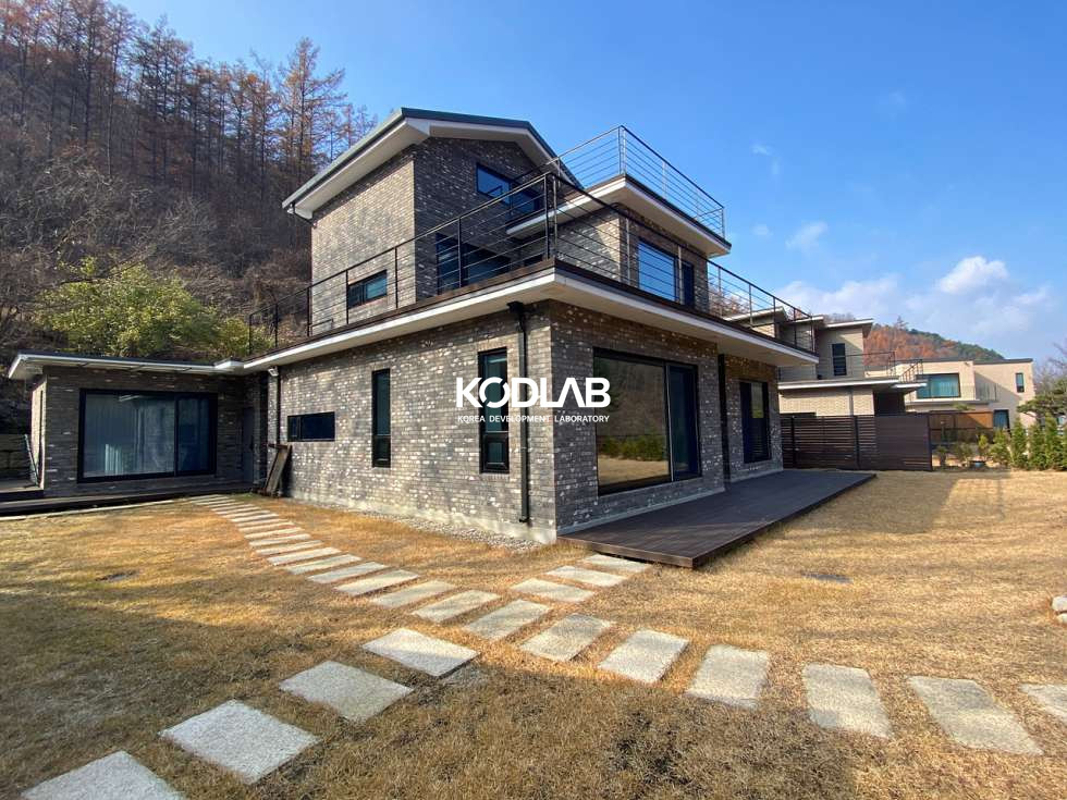 경기 양평군 청운면 가현리 ﻿노래방에 완벽한 다이닝 룸까지!? 고급 펜션 같은 청운면 가현리 전원주택 ! 매매 매물번호 10726 사진 4