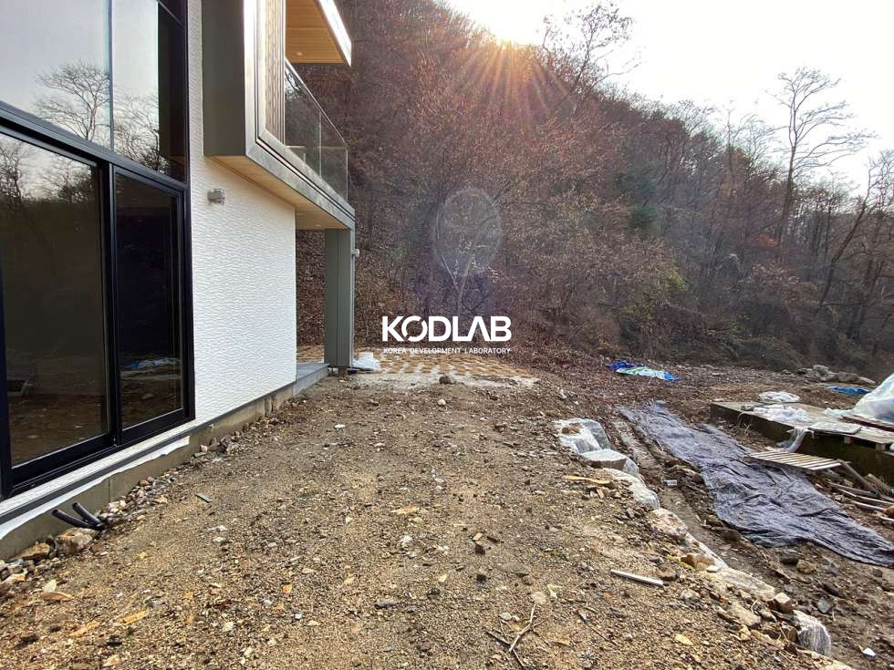 경기 양평군 서종면 수입리 프라이빗 한 공간에 시원하게 뻥~ 뚫린 통 창 서종면 전원주택! 매매 매물번호 10687 사진 6