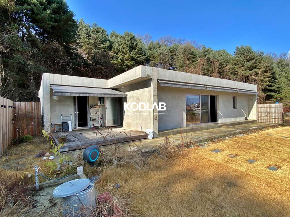 경기 양평군 강상면 화양리 노출콘크리트의 멋을 살린 전원주택 매매 매물번호 10695 사진 5