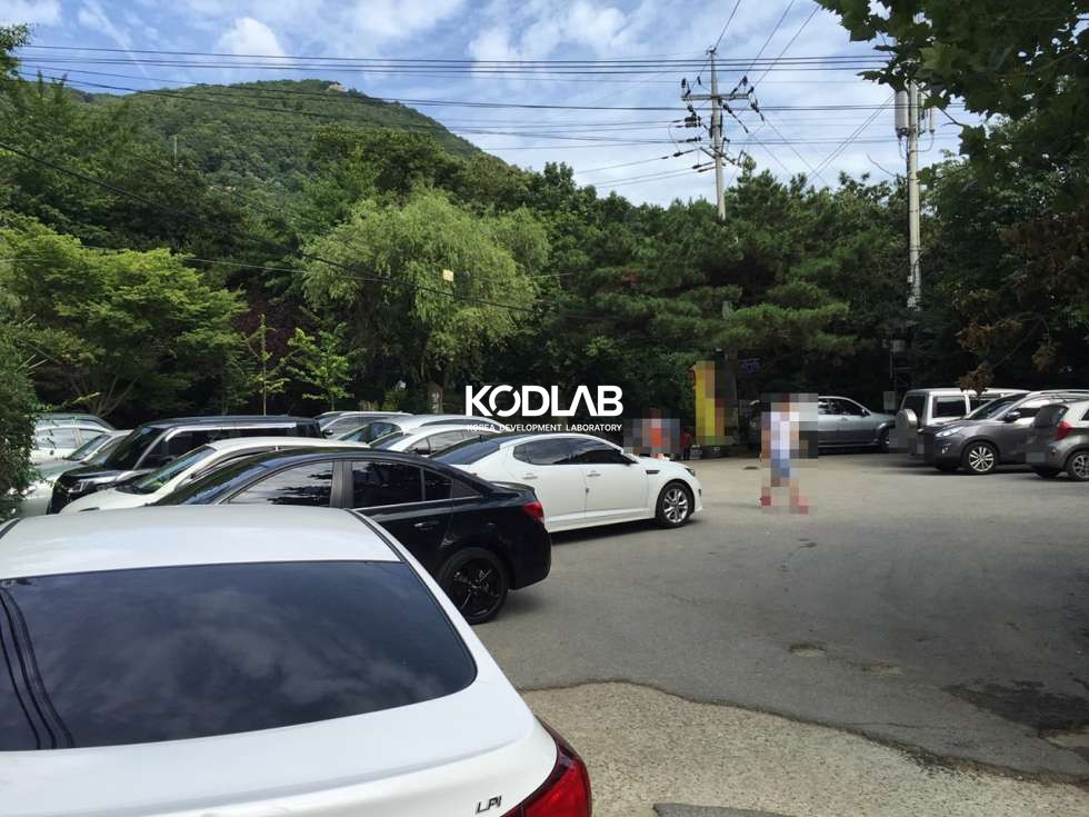 경기 양평군 양평읍 백안리 백안리 평수 넓은 카페 건물, 정원에 연못과 돌다리가 있으며 화덕오븐이 있음 매매 매물번호 11730 사진 16