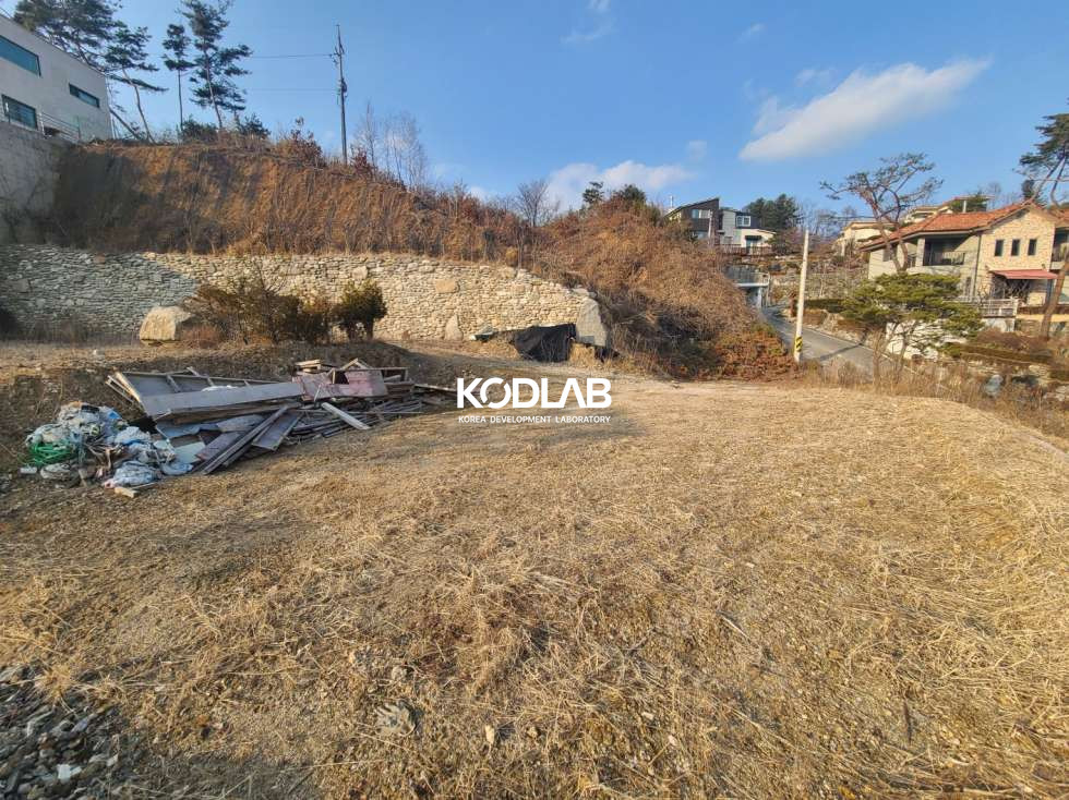 경기 양평군 옥천면 신복리 고급전원마을 내에 위치한 뷰 좋은 전원주택용 토지! 매매 매물번호 11936 사진 2