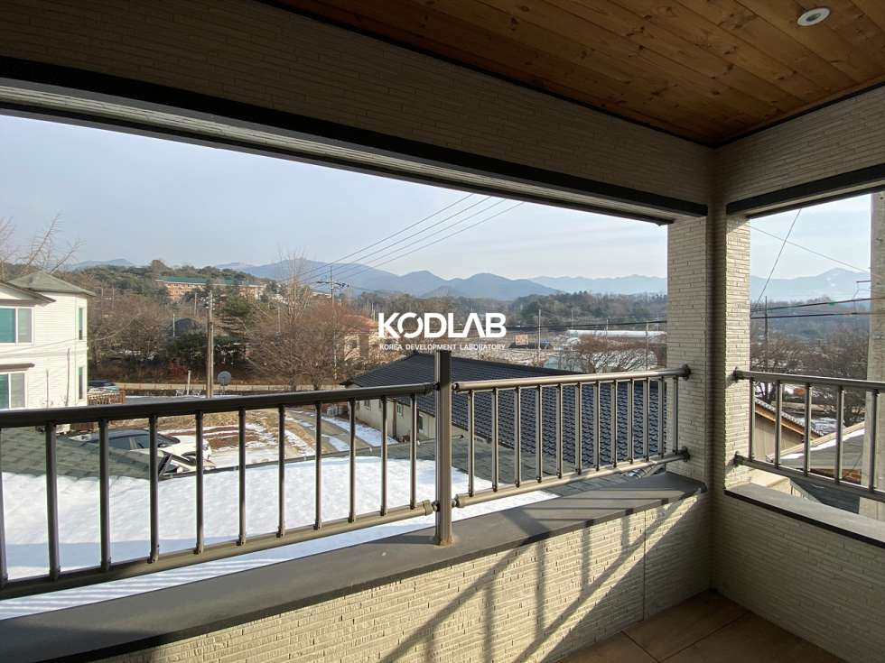 경기 양평군 옥천면 신복리 ﻿ ﻿시멘트 마당을 가진 전원주택! 포인트 핑크 타일의 산뜻한 주방까지! / 옥천면 신복리 매매 매물번호 10945 사진 23