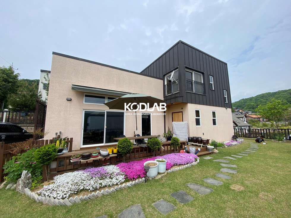 경기 양평군 옥천면 신복리 옥천면 전원마을 내 위치한 전망 좋고 주방 넓은 실거주 추천 전원주택 매매 매물번호 11432 사진 1