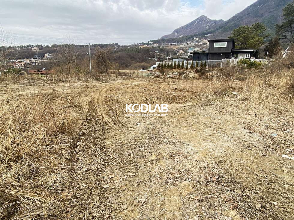 경기 양평군 양평읍 백안리 2차선도로 바로 옆이지만 조용하고 전망좋은 토지 매매 매물번호 10768 사진 1