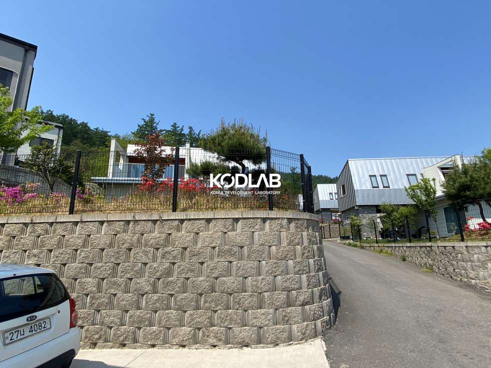 경기 양평군 강상면 병산리 45번 국도 바로 앞에 위치하여 접근성이 매우 훌륭한 신축급 전원주택 매매 매물번호 10464 사진 4